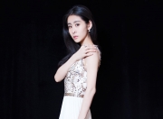 LOL决赛-努涅斯大场面先生续写英雄主义，巴黎全面压制澳大利亚诠释团队统治力—当个人闪光与整体碾压同夜上演