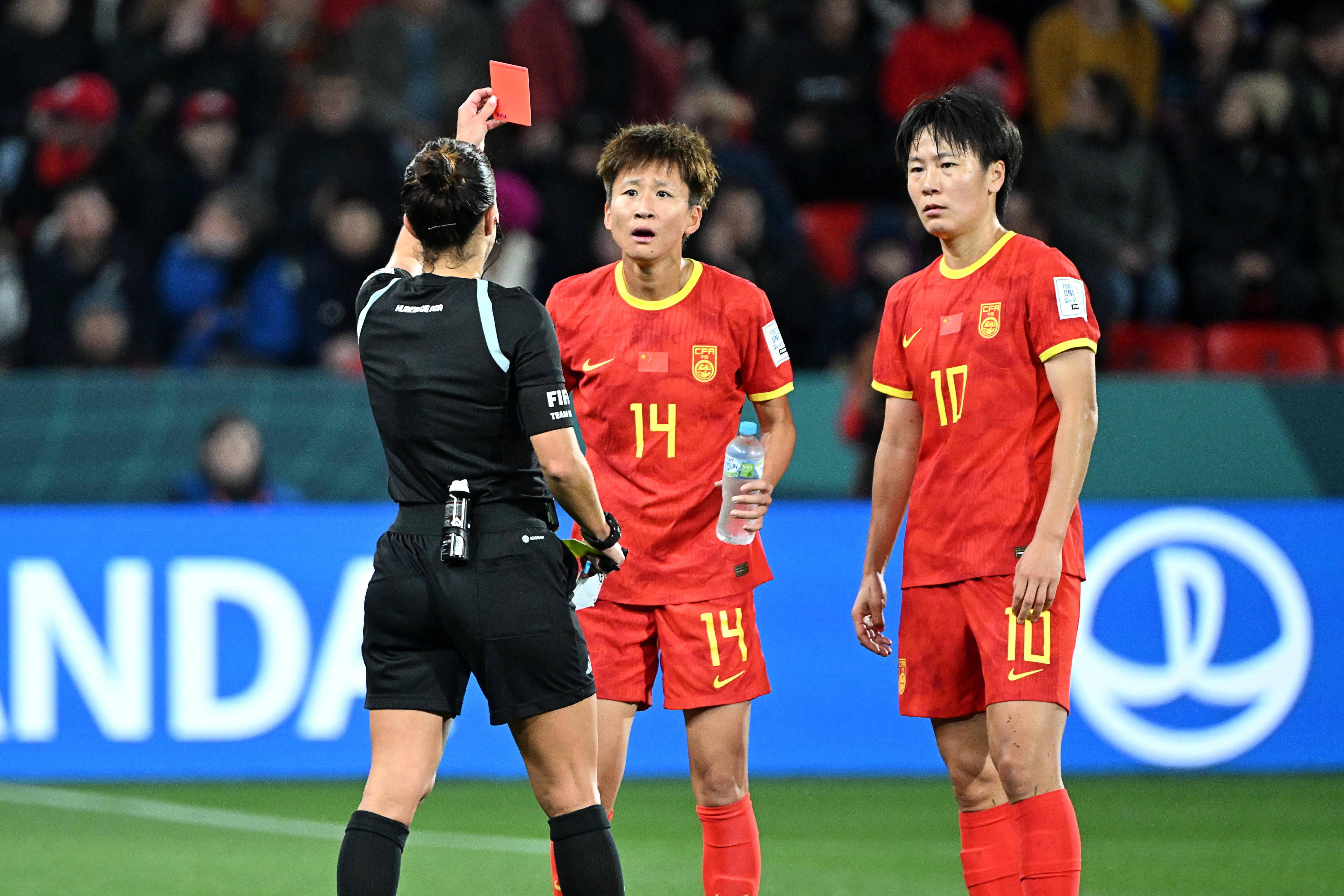 世界女足比赛中中国队勇夺冠军