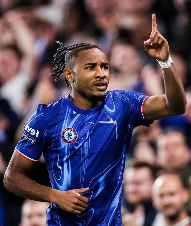 包含金童球员崭露头角,法国足球联赛炙手可热的词条 包含金童球员崭露头角,法国足球联赛炙手可热的词条