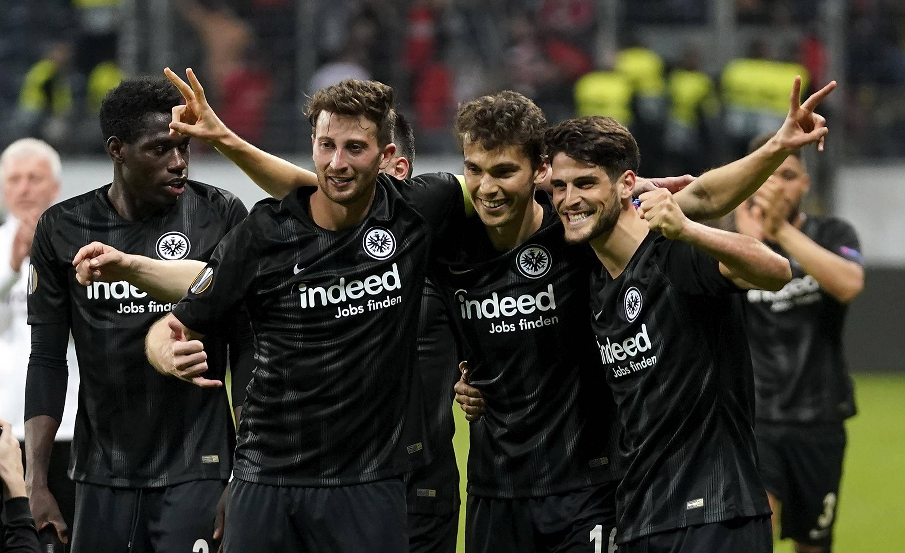 关于莱比锡红牛队取得连胜，积分榜上升至第二位的信息