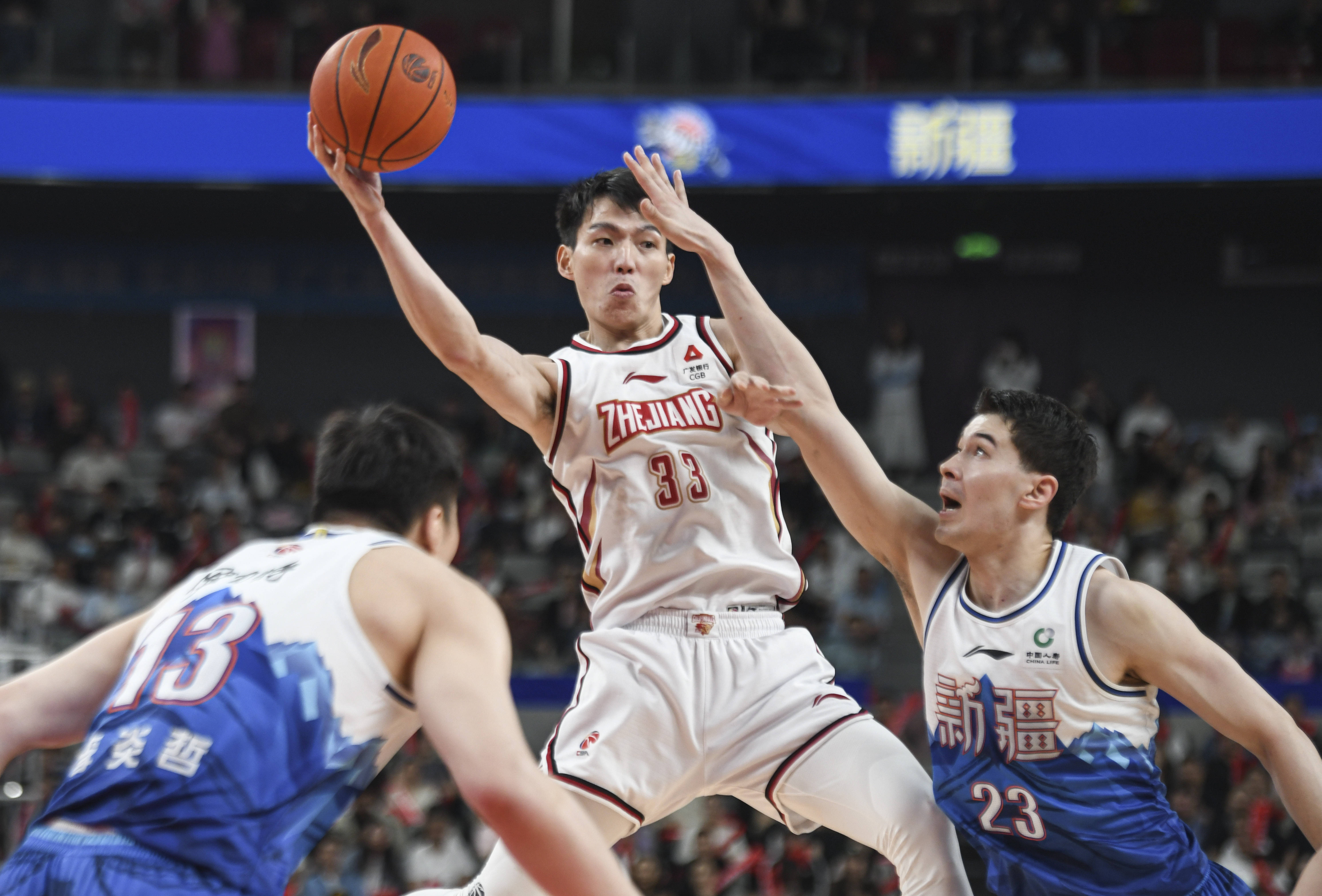 浙江男篮教练组调整阵容，力争取得更好成绩的简单介绍