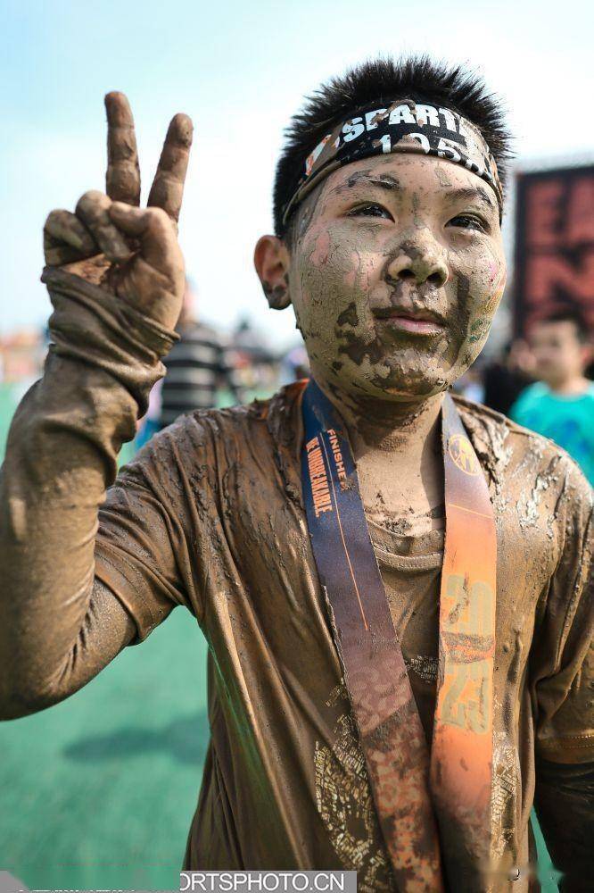 巴西运动员披荆斩棘，斩获奖牌