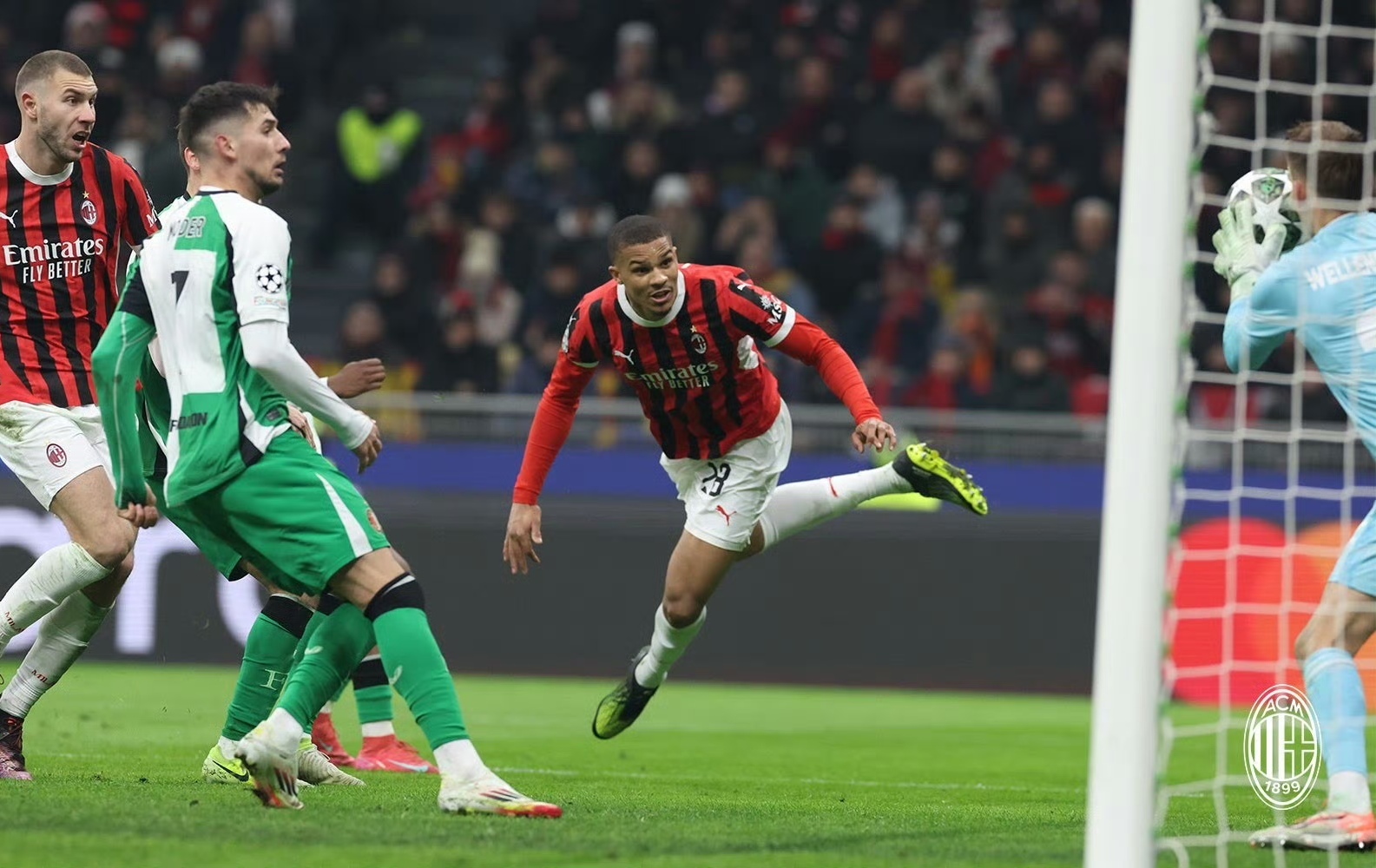 意甲球员关键时刻奋起，高远射门爆炸远角得分的简单介绍