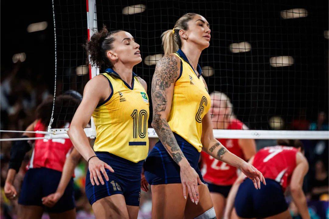 排球选手赛后落泪，背后故事感人