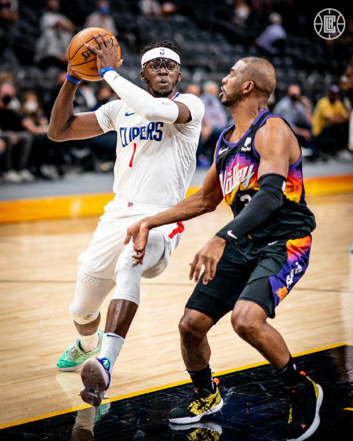 广州队翻盘浙江队，保罗点燃赛场