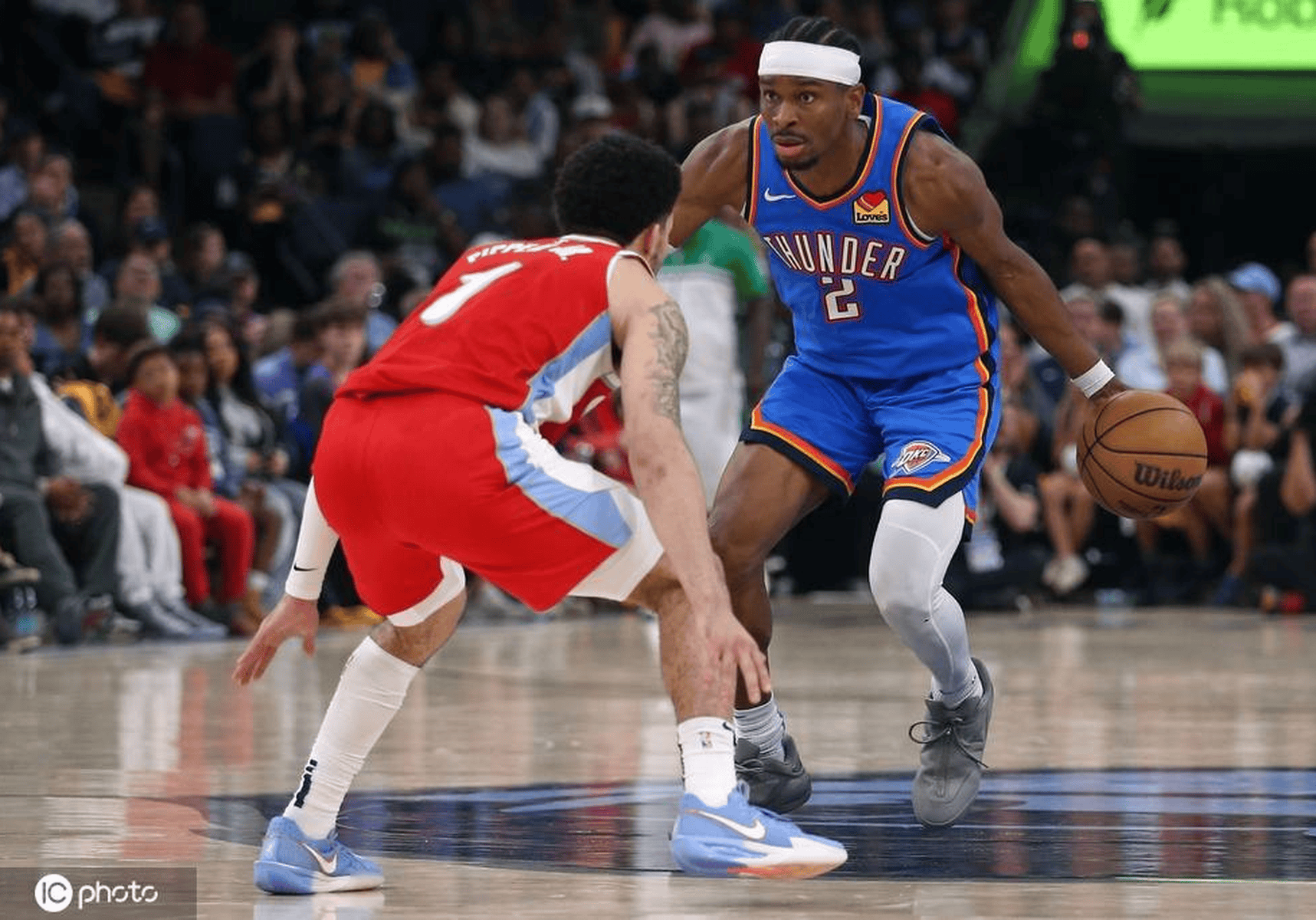 雷霆战胜灰熊,客场取得连胜 雷霆战胜灰熊,客场取得连胜