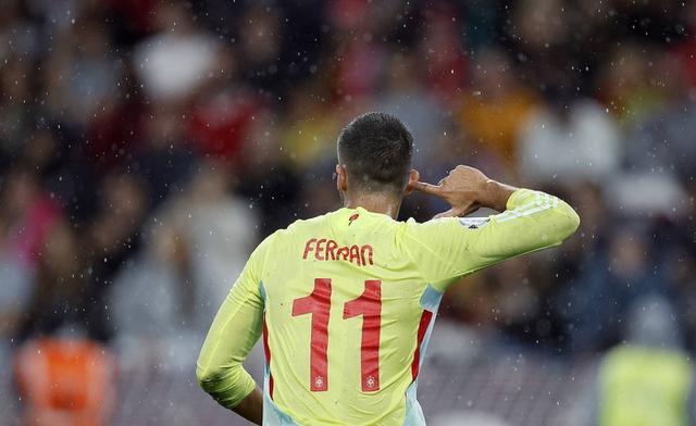 欧国联比赛火花四溅,强队实力抢眼 欧国联比赛火花四溅,强队实力抢眼