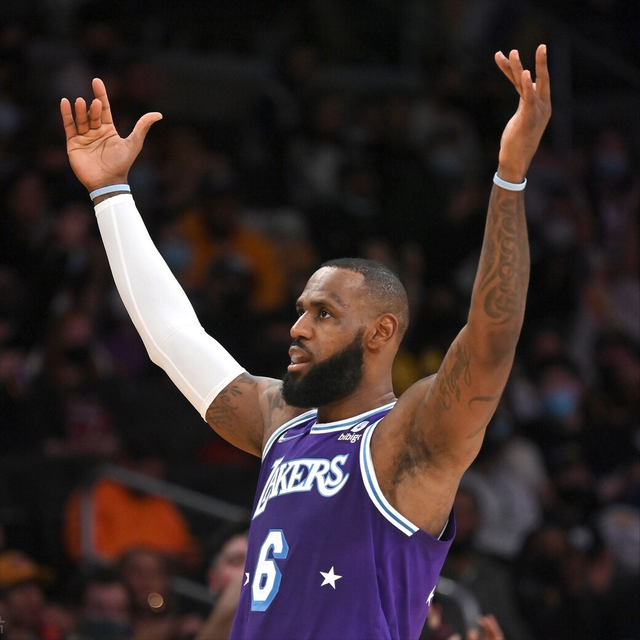 公牛横扫爵士，保罗刷新纪录