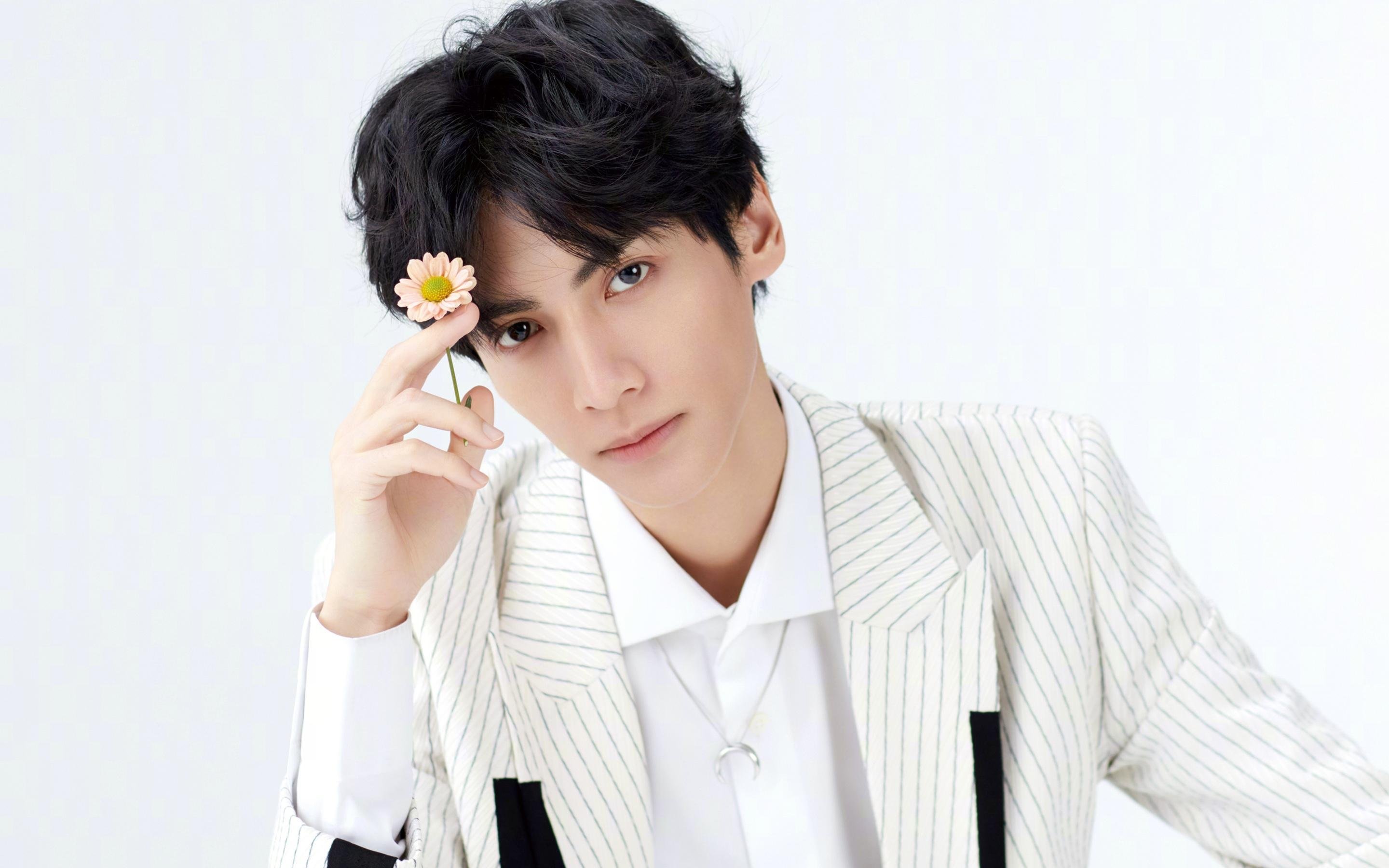 当老鹰对阵独行侠，约基奇的无解与篮球时代的镜像对话