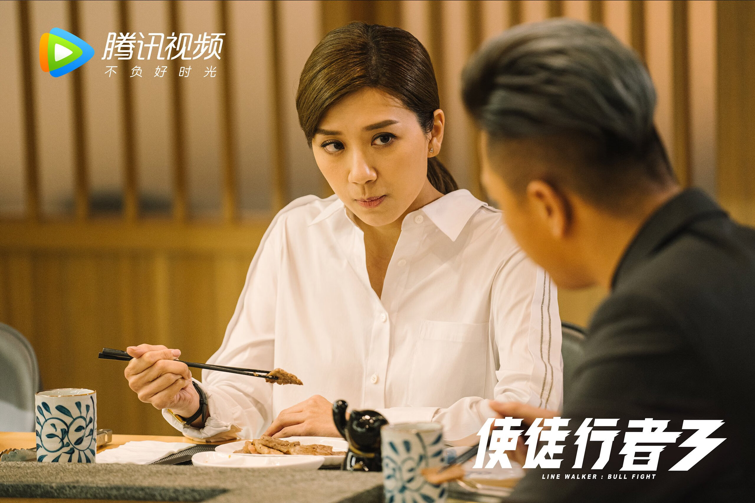 领先29分时被追到4分,最后1分16秒,他连进两记狙击枪接管世界排名之战