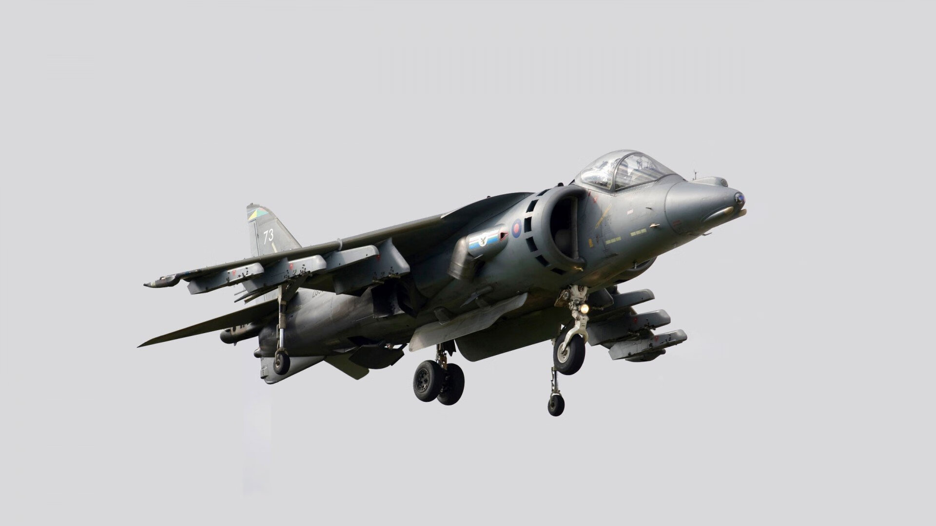 英超争冠白热化,爱尔兰淘汰安哥拉,足球的双线叙事