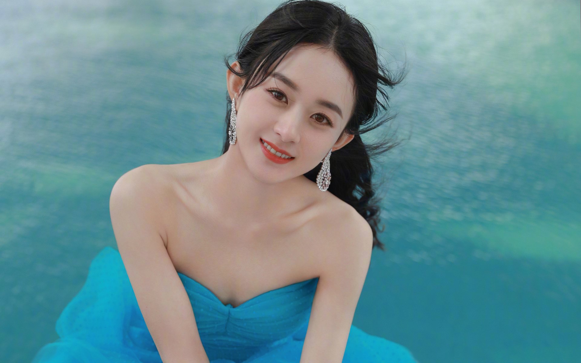 锡安·威廉姆森，从如果到就是现在—尼克斯与灰熊之战，巨星的唯一答案